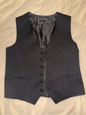 Lyle & Scott Men’s Black V-Neck Button Vest